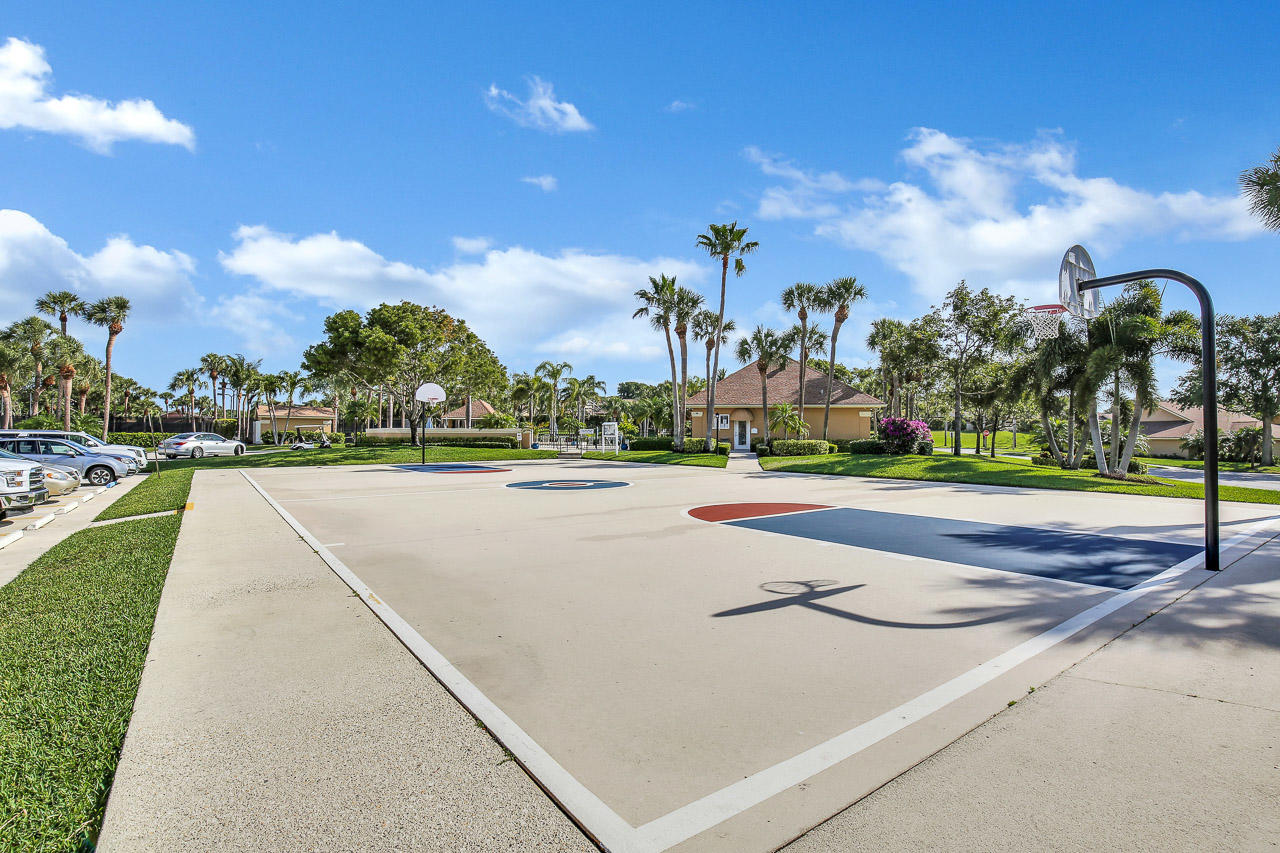 118 Ridge Road Jupiter, FL 33477 - Photo 24 of 29 118 Ridge Rd Jupiter FL 33477-print-023-