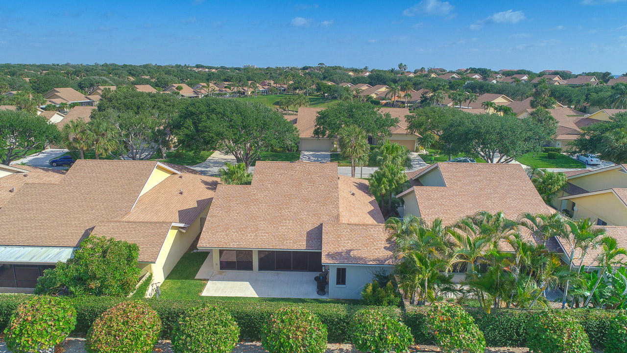 118 Ridge Road Jupiter, FL 33477 - Photo 9 of 29 118 Ridge Rd Jupiter FL 33477-print-002-