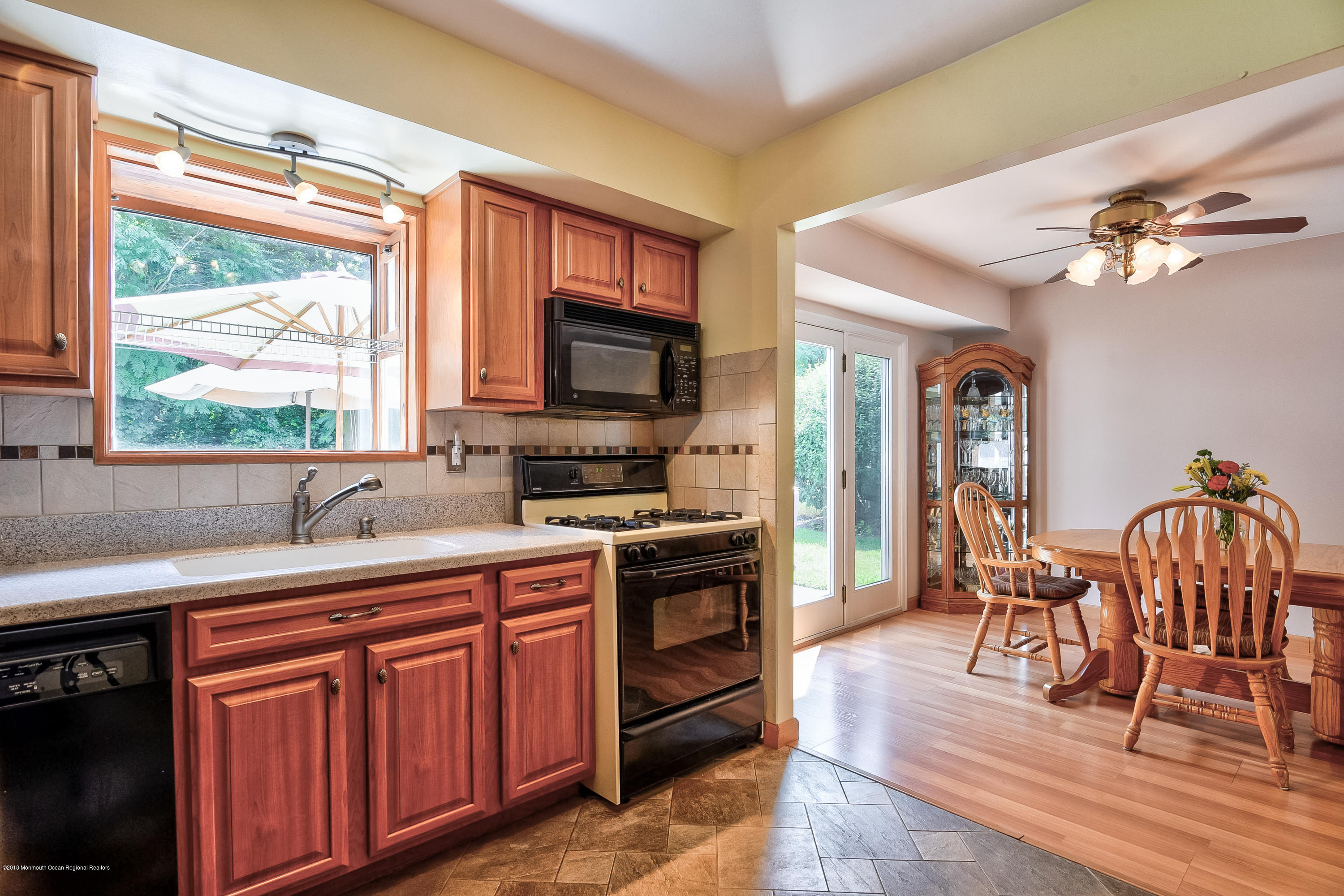 20 Minuteman Road Hazlet, NJ 07730 - Photo 7 of 23 010_Kitchen