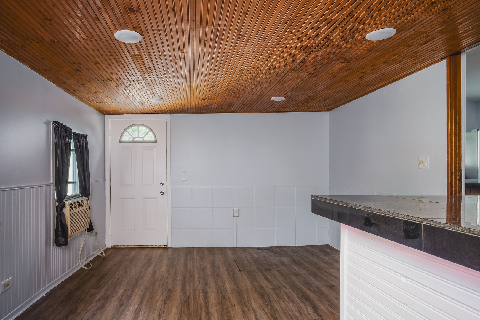 37902 North West Street Spring Grove, IL 60081 - Photo 15 of 26 a view of a hallway with wooden floor