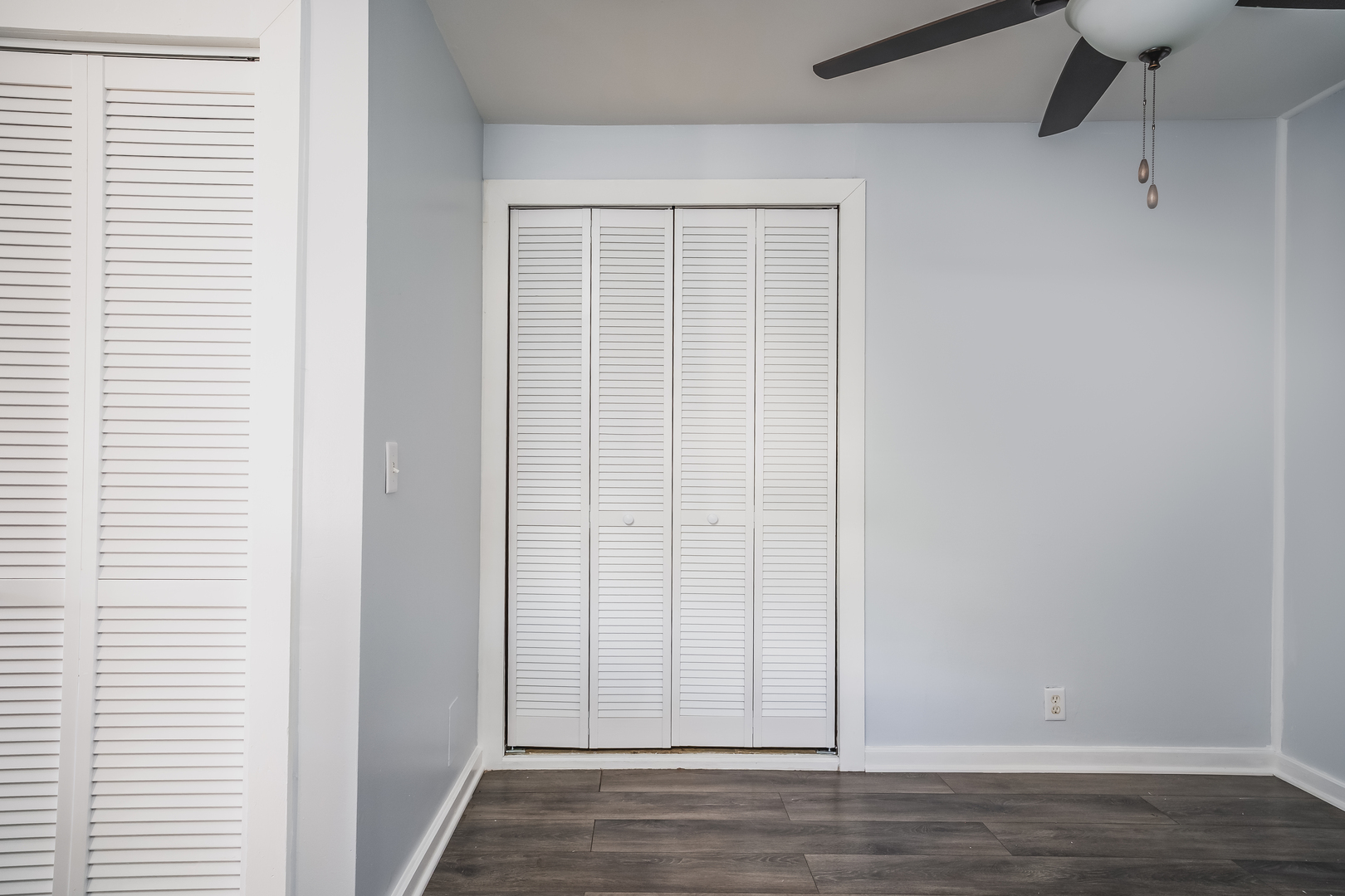 37902 North West Street Spring Grove, IL 60081 - Photo 17 of 26 a view of a small space with wooden floor and a window