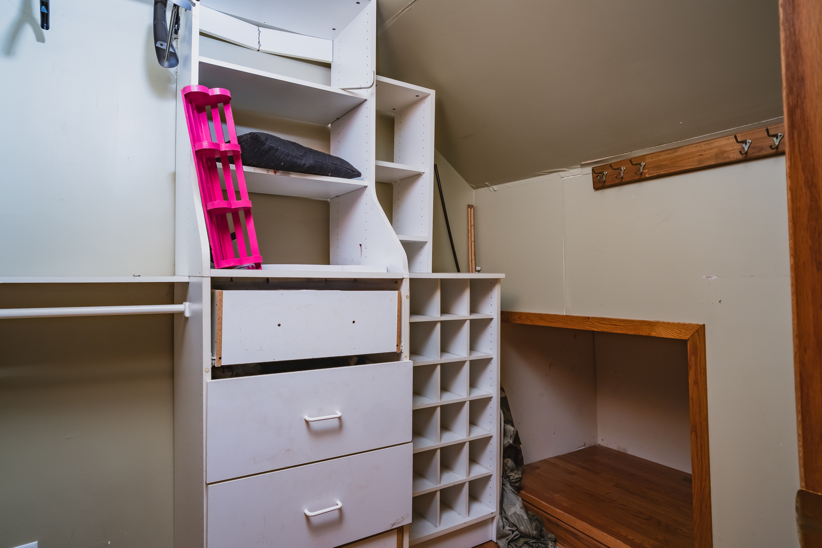 37902 North West Street Spring Grove, IL 60081 - Photo 22 of 26 a view of closet