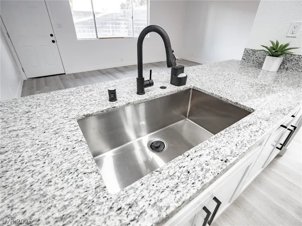 $1,779 | 4386 Caliente Street, Las Vegas, NV 89119