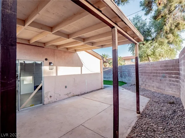 $1,779 | 4386 Caliente Street, Las Vegas, NV 89119