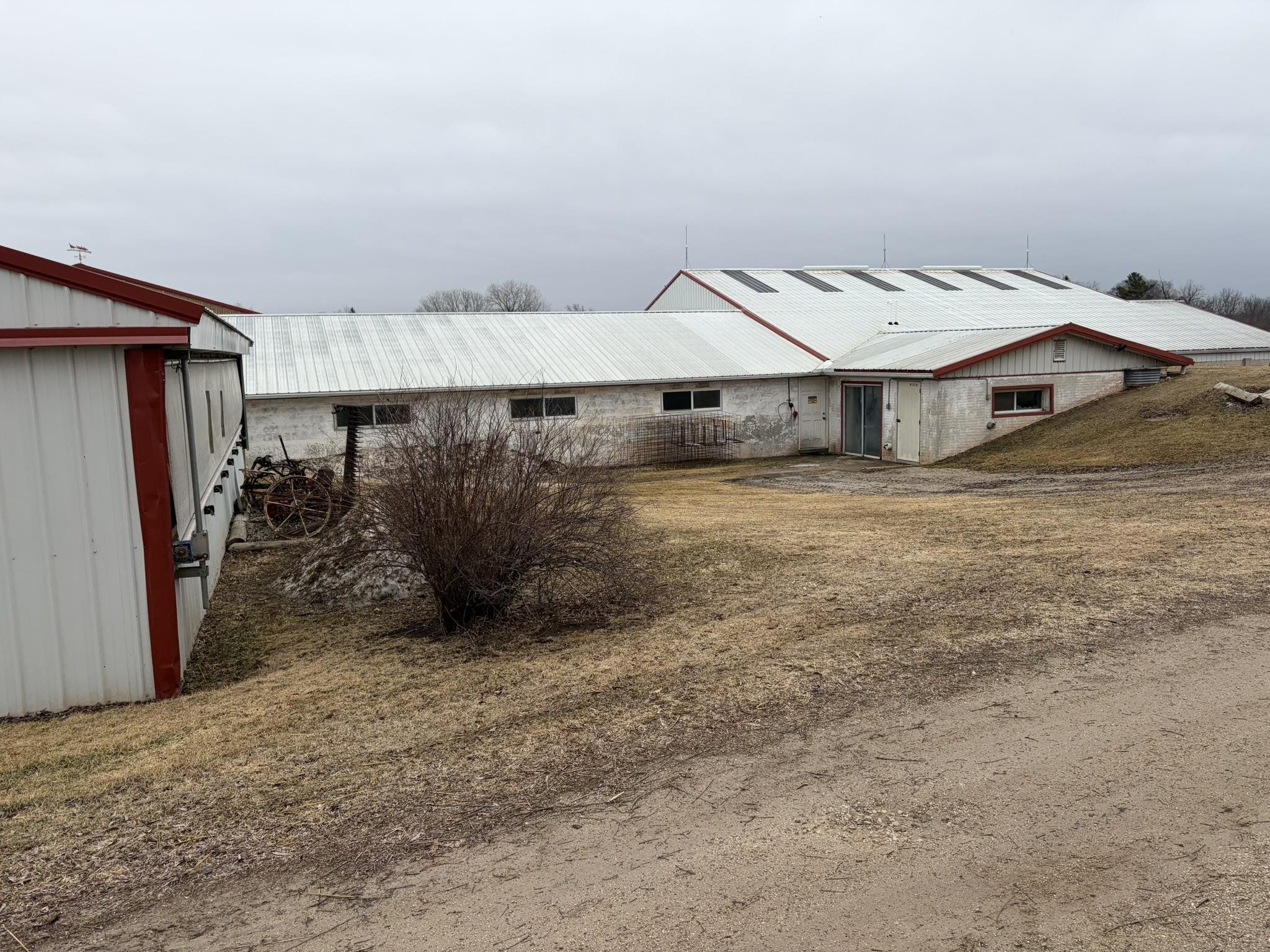 5182 Frontier Road Denmark, WI 54208 - Photo 10 of 16