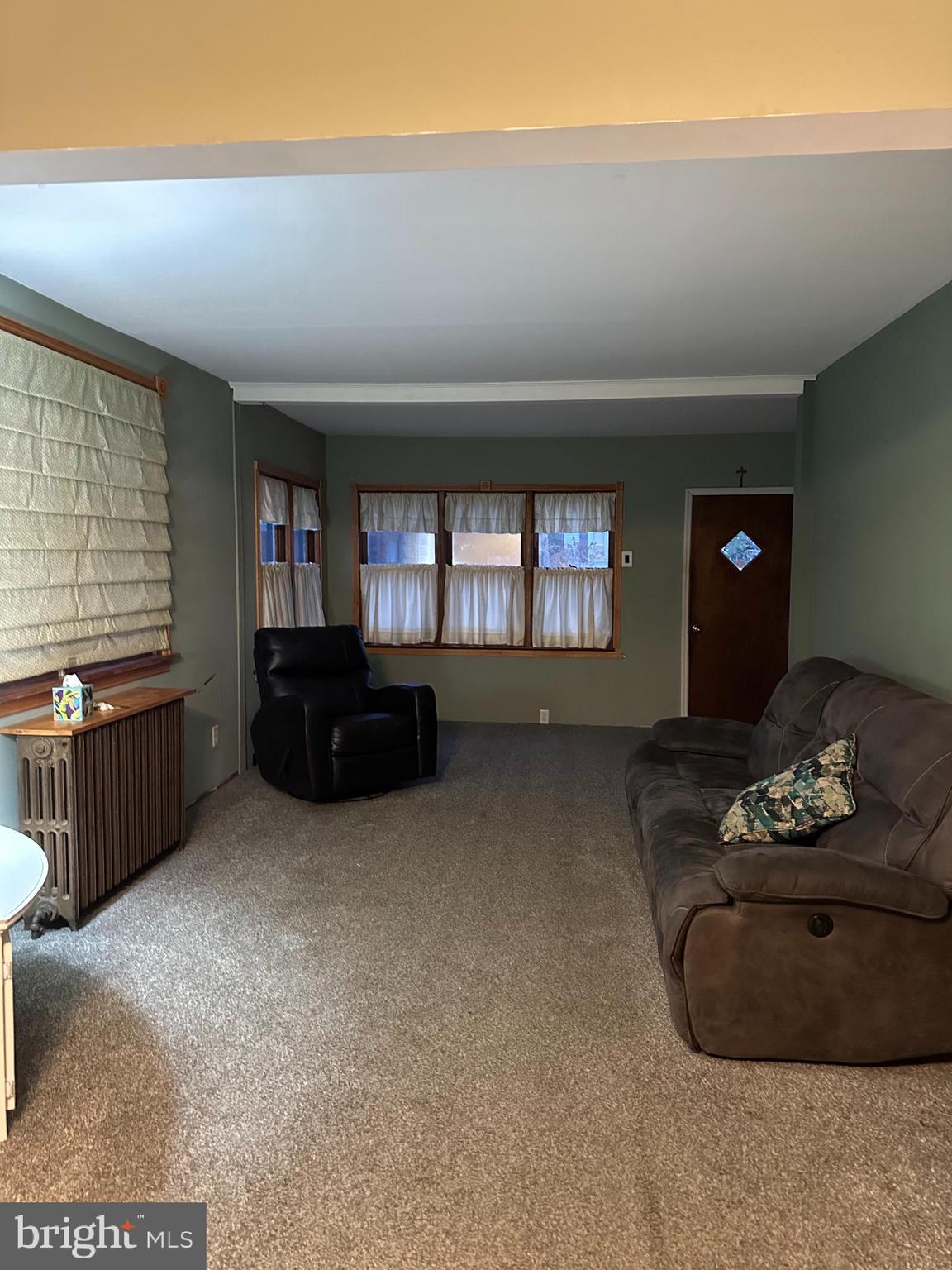 223 West Evesham Road Runnemede, NJ 08078 - Photo 8 of 19