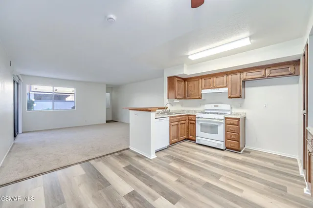 $3,200 | 150 East Los Angeles Avenue, Unit 403, Moorpark, CA 93021