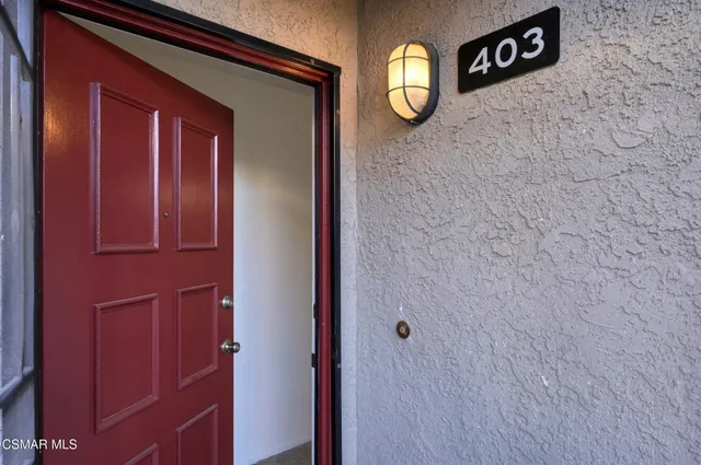 $3,200 | 150 East Los Angeles Avenue, Unit 403, Moorpark, CA 93021