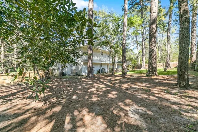 $575,000 | 163 Tchefuncte Drive, Covington, LA 70433