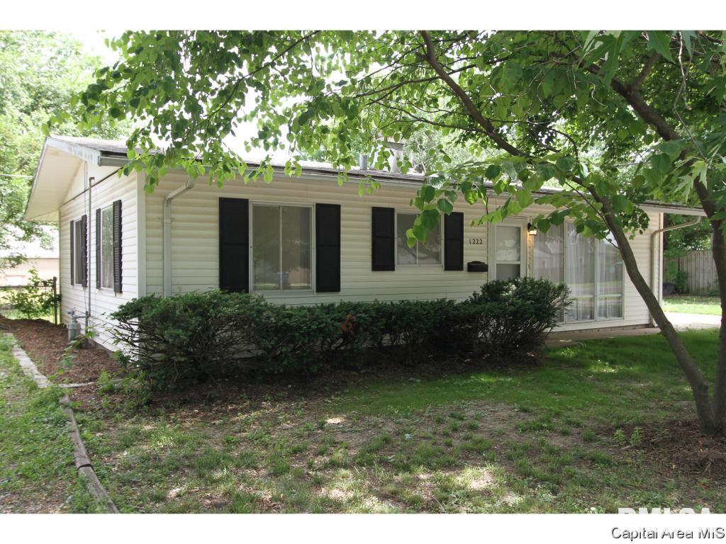 1222 North New Street Springfield, IL 62702 - Photo 2 of 24
