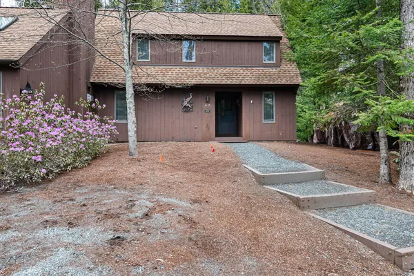 $429,999 | 14 Bay Tree Lane, Grantham, NH 03753