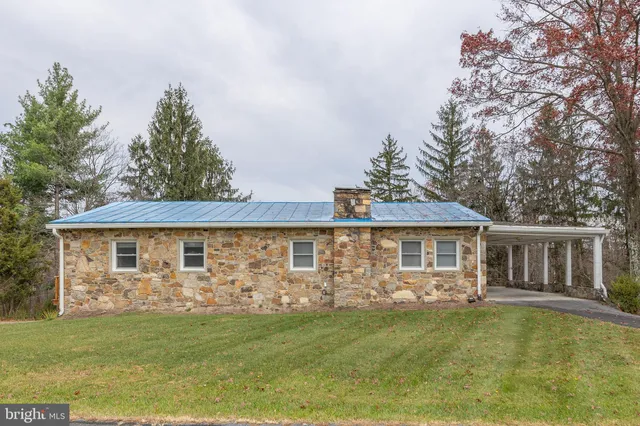 $399,000 | 2913 Wardensville Grade, Winchester, VA 22602