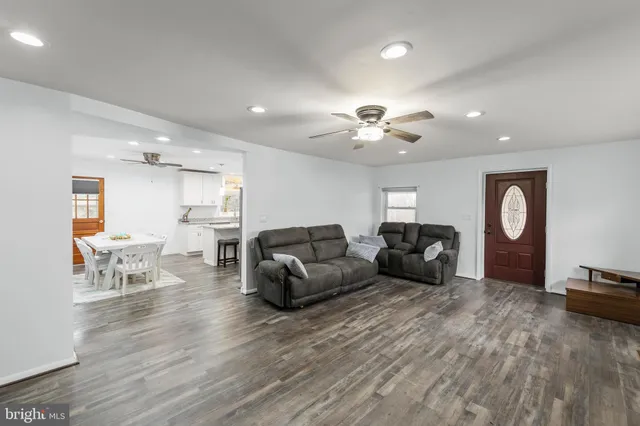 $399,000 | 2913 Wardensville Grade, Winchester, VA 22602