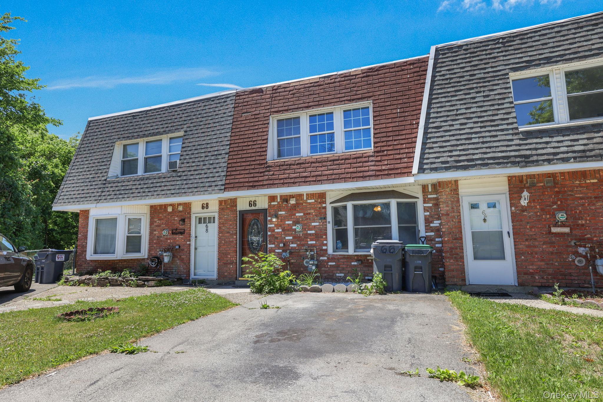 66 Patio Road Middletown, NY 10941 - Photo 2 of 19