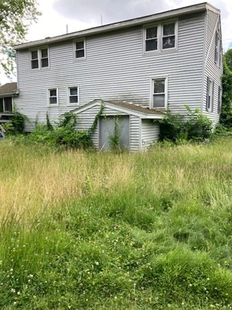 109 Dunstable Road North Chelmsford, MA 01863 - Photo 4 of 8 Gallery Image 4