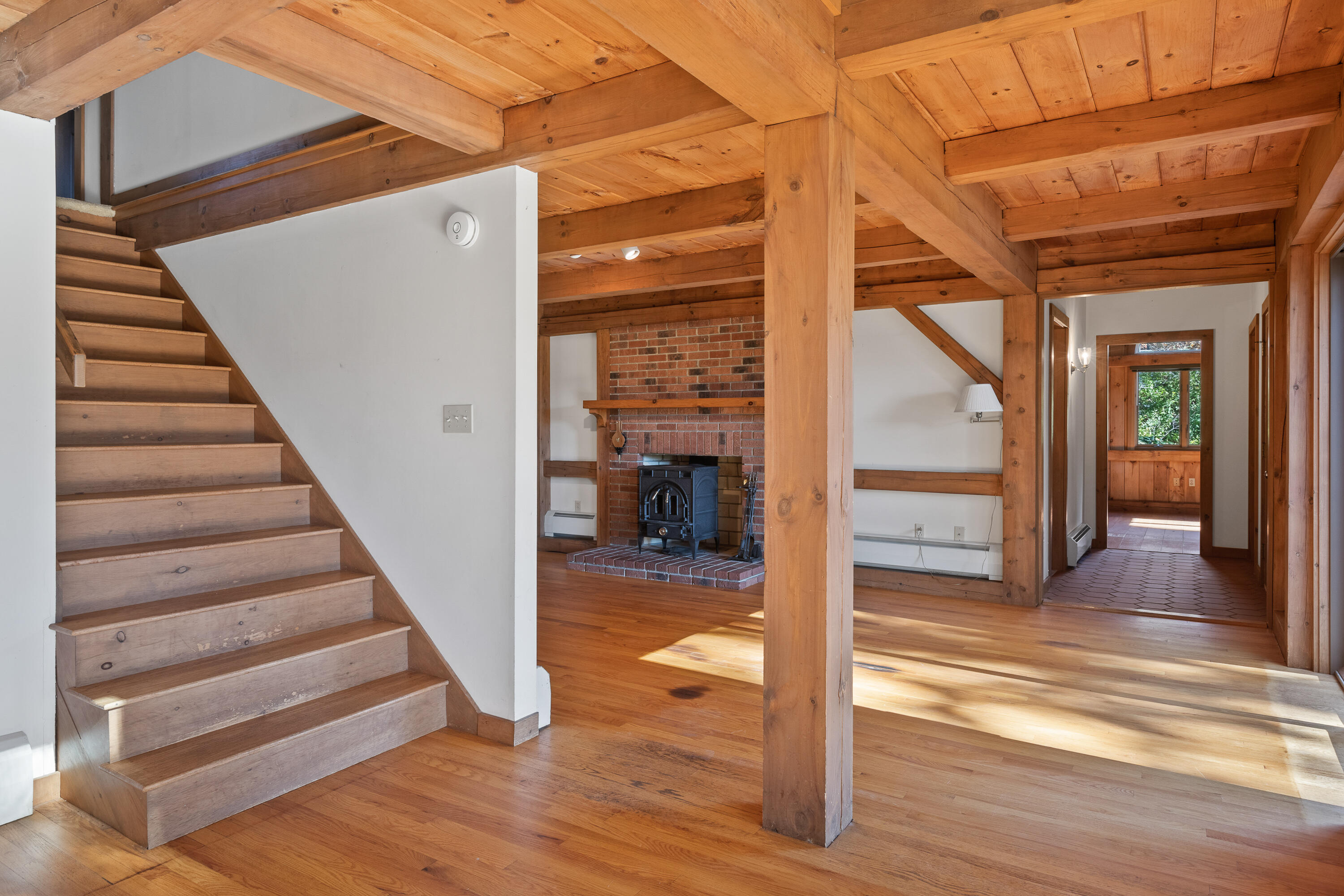 16 Captains Way Kittery Point, ME 03905 - Photo 32 of 42 Stairway