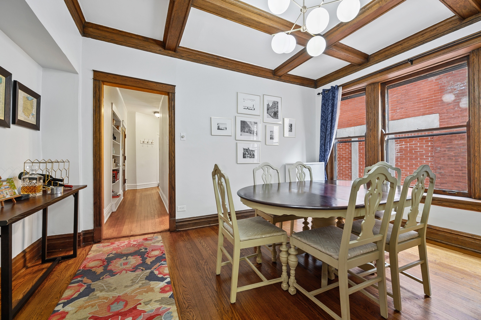445 West Surf Street, Unit 2 Chicago, IL 60614 - Photo 6 of 15