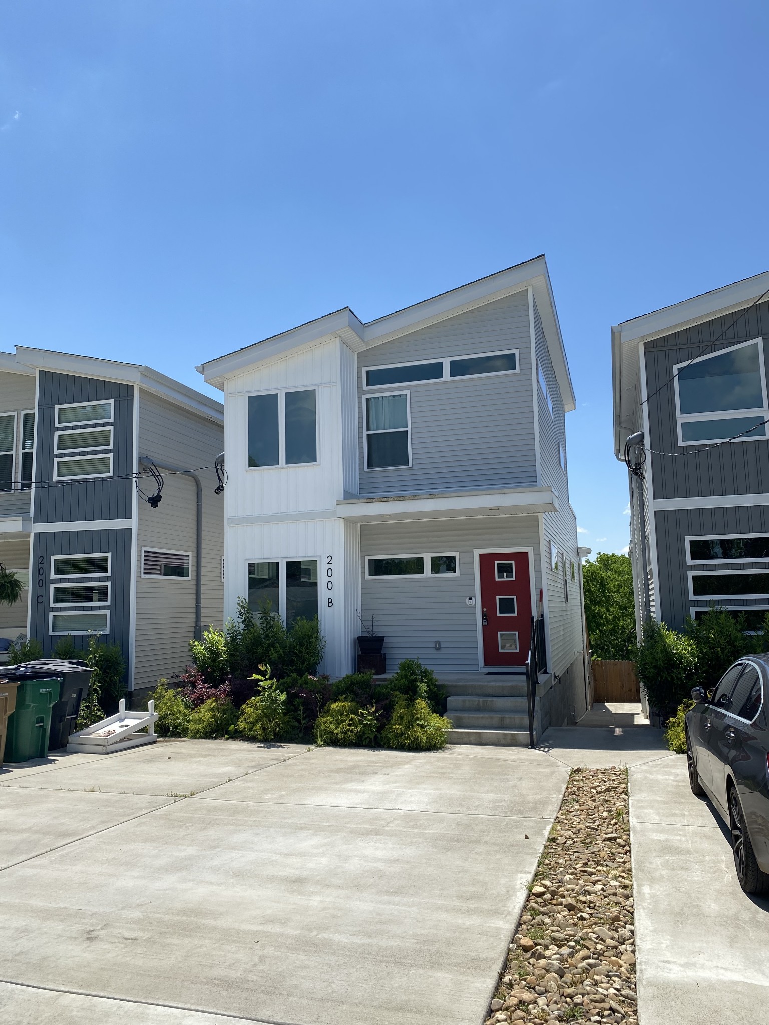 a front view of house with yard
