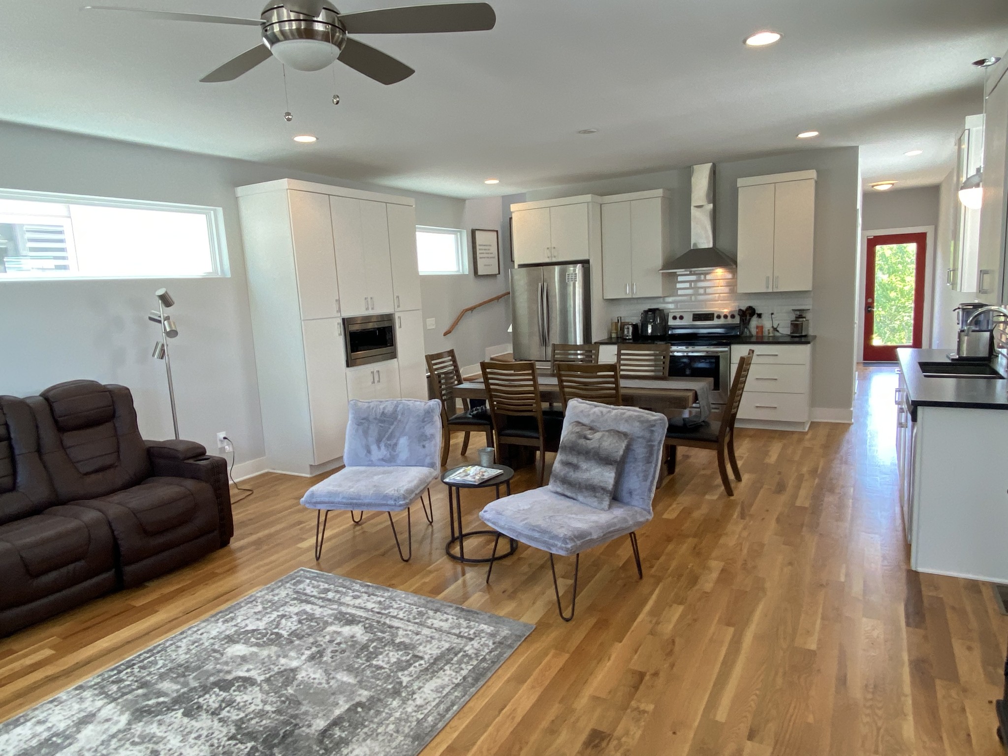 200 B Sunset Drive Nashville, TN 37207 - Photo 5 of 31 a living room with furniture and wooden floor