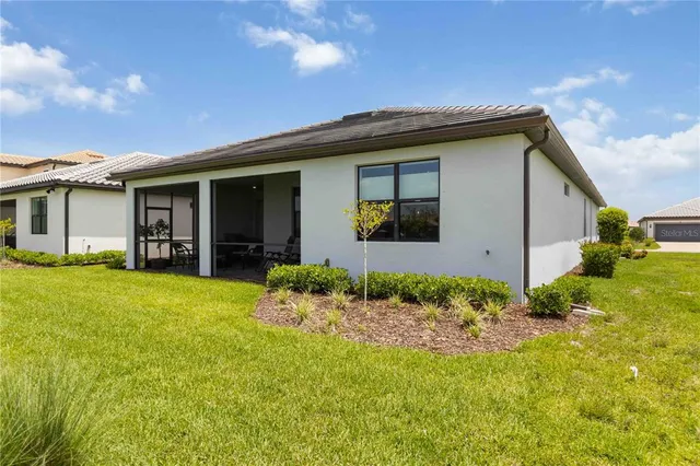 $699,000 | 7758 Summerland Cove, Bradenton, FL 34202