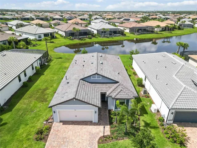 $699,000 | 7758 Summerland Cove, Bradenton, FL 34202