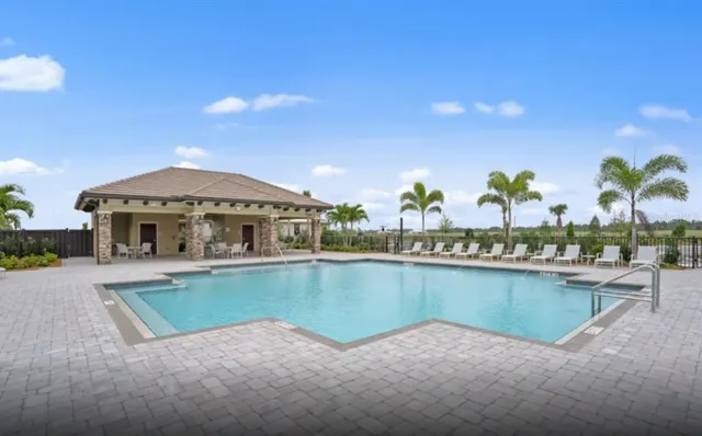$699,000 | 7758 Summerland Cove, Bradenton, FL 34202