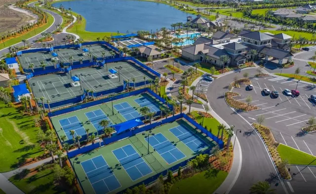 $699,000 | 7758 Summerland Cove, Bradenton, FL 34202