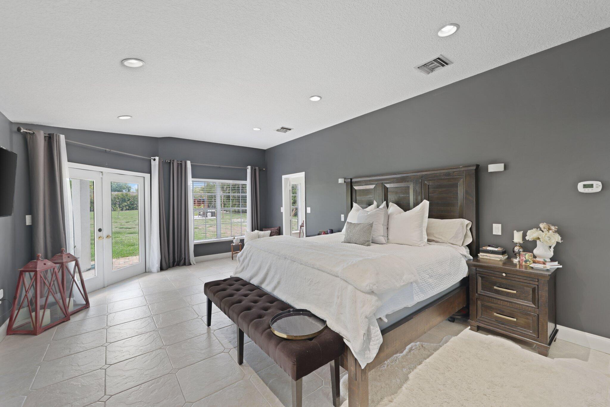 5403 3rd Road Lake Worth, FL 33467 - Photo 14 of 33 5403 3rd Road - 59.jpg-SMALL