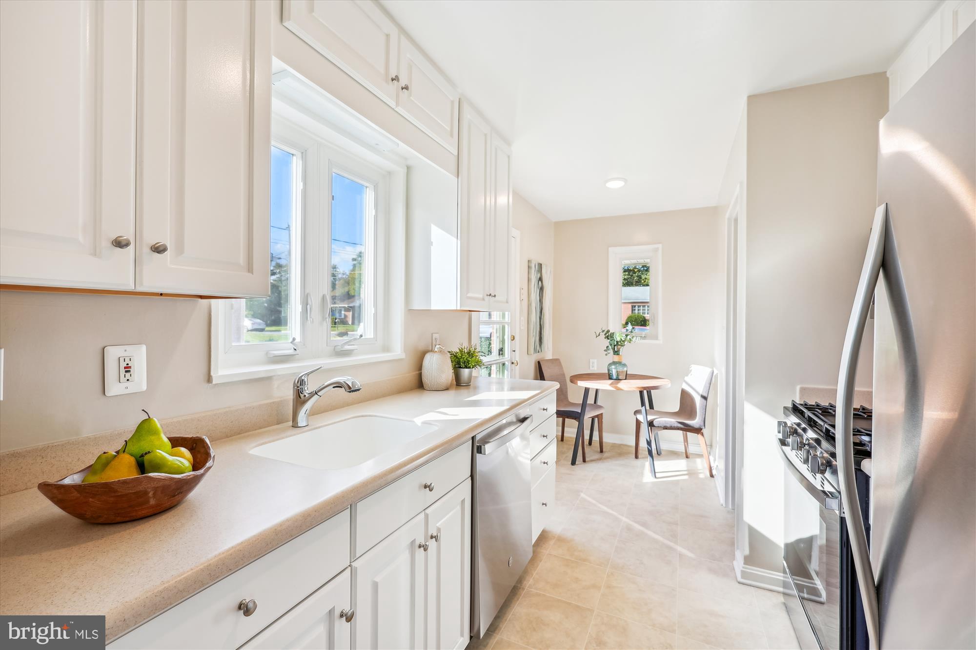 1806 Sanford Road Silver Spring, MD 20902 - Photo 12 of 44 Gallery Image 12