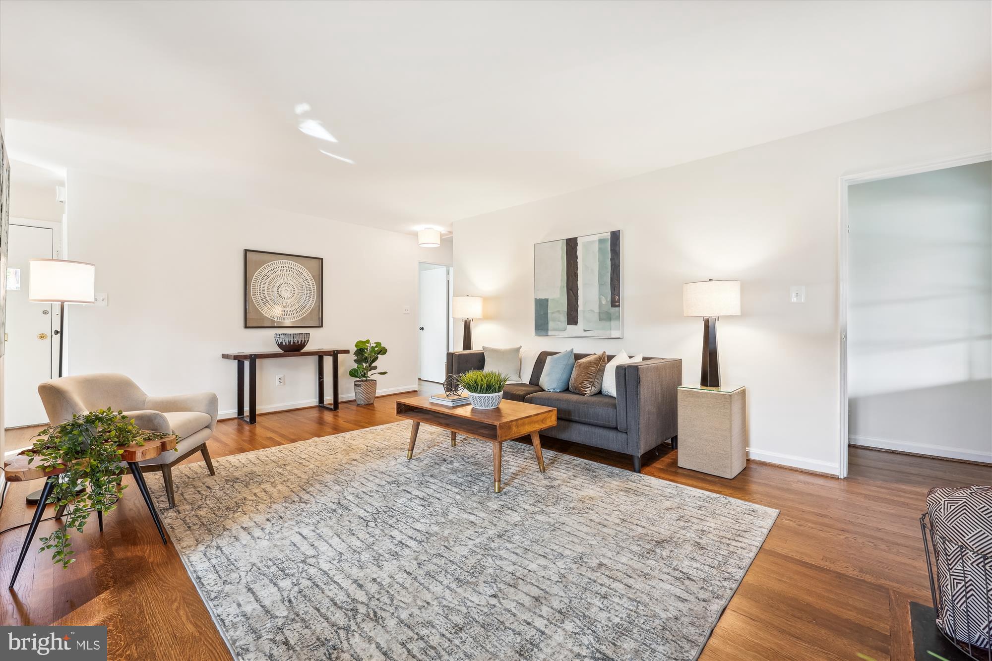 1806 Sanford Road Silver Spring, MD 20902 - Photo 6 of 44 Gallery Image 6