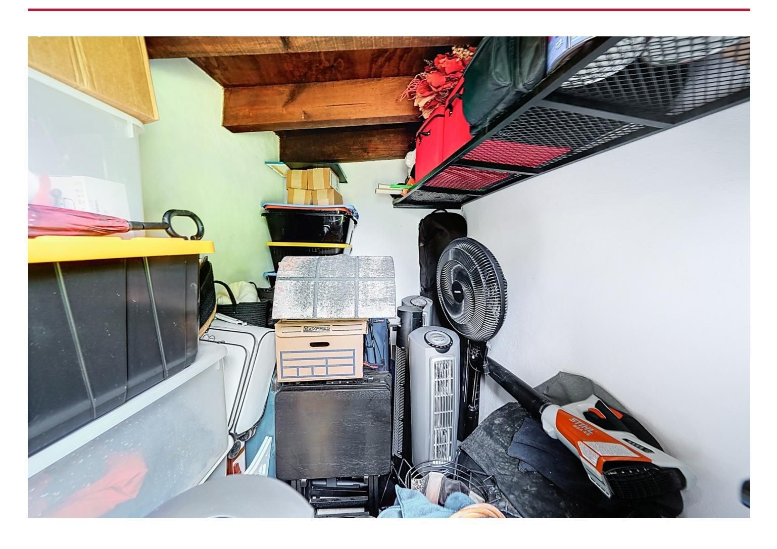6 Rancho Los Labradores Vonore, TN 37885 - Photo 16 of 30 a utility room with dryer and washer