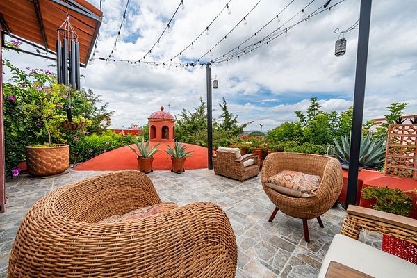 6 Rancho Los Labradores Vonore, TN 37885 - Photo 22 of 30 a view of a patio with couple of chairs and a potted plant
