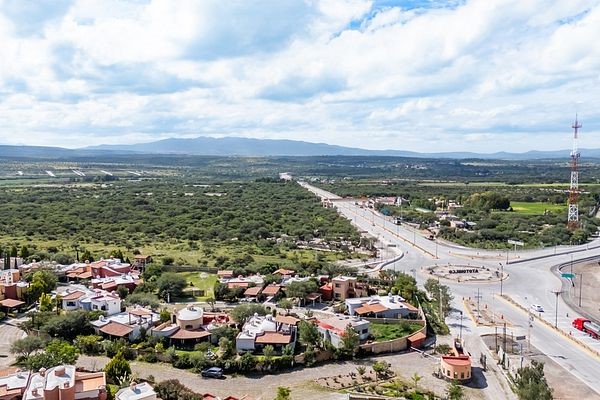 6 Rancho Los Labradores Vonore, TN 37885 - Photo 28 of 30 a view of a city with an ocean