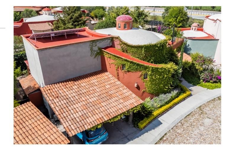6 Rancho Los Labradores Vonore, TN 37885 - Photo 4 of 30 a view of a patio with table and chairs