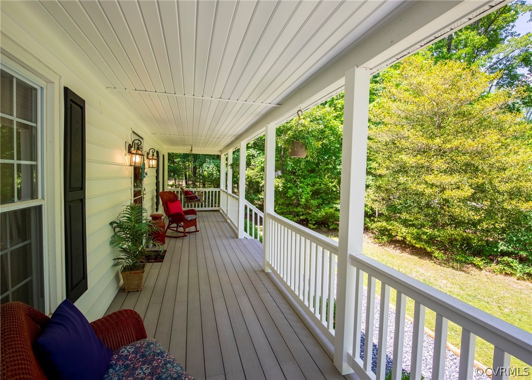 1618 Old Hundred Road Midlothian, VA 23112 - Photo 6 of 49 Gallery Image 6
