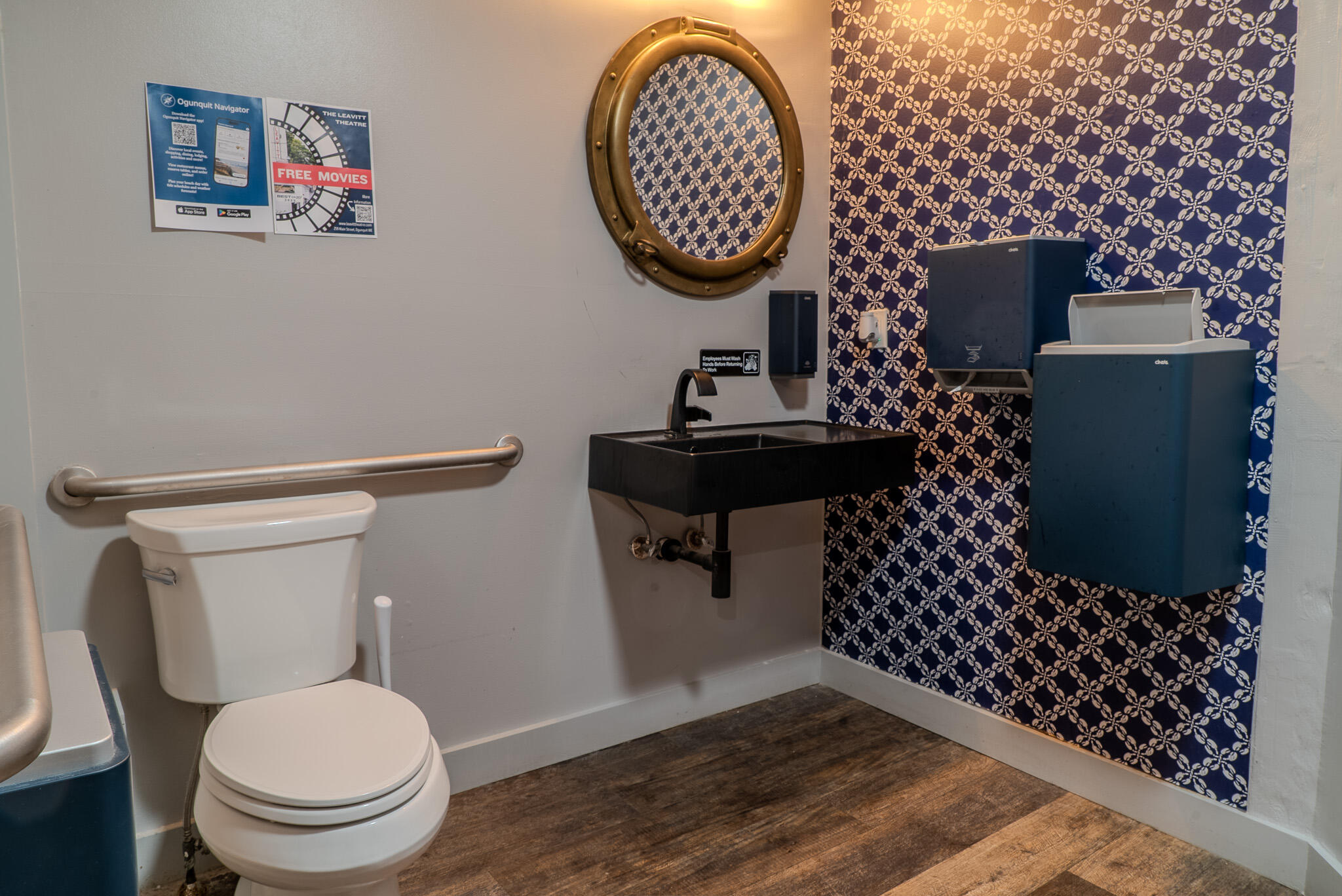 243 Main Street Ogunquit, ME 03907 - Photo 22 of 55 243 Main-17