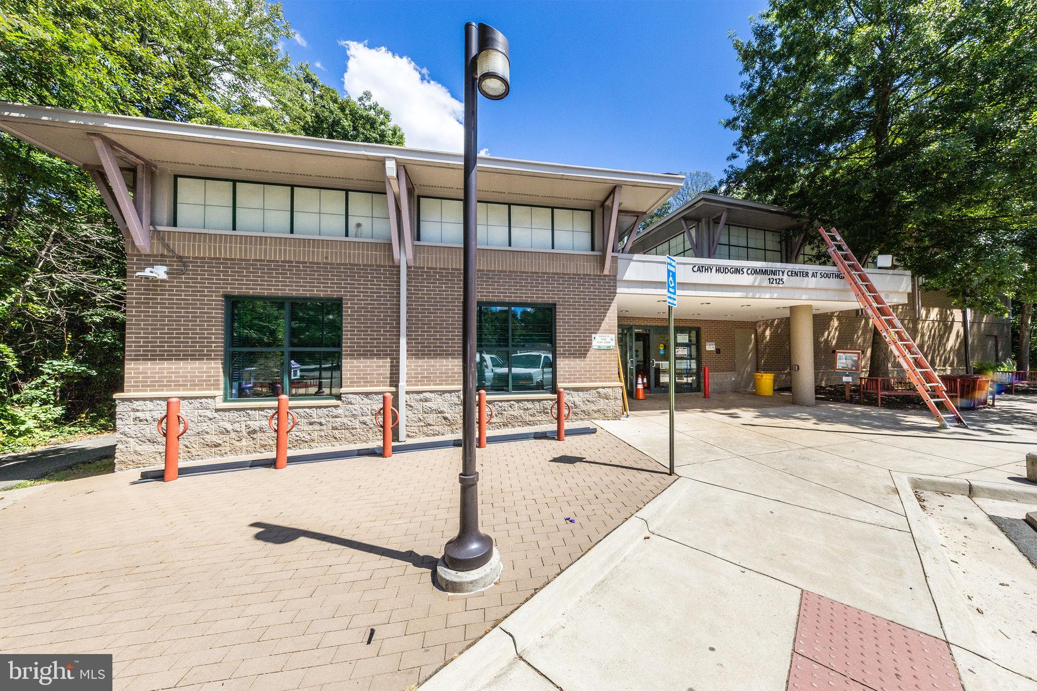 2232 Southgate Square Reston, VA 20191 - Photo 41 of 49