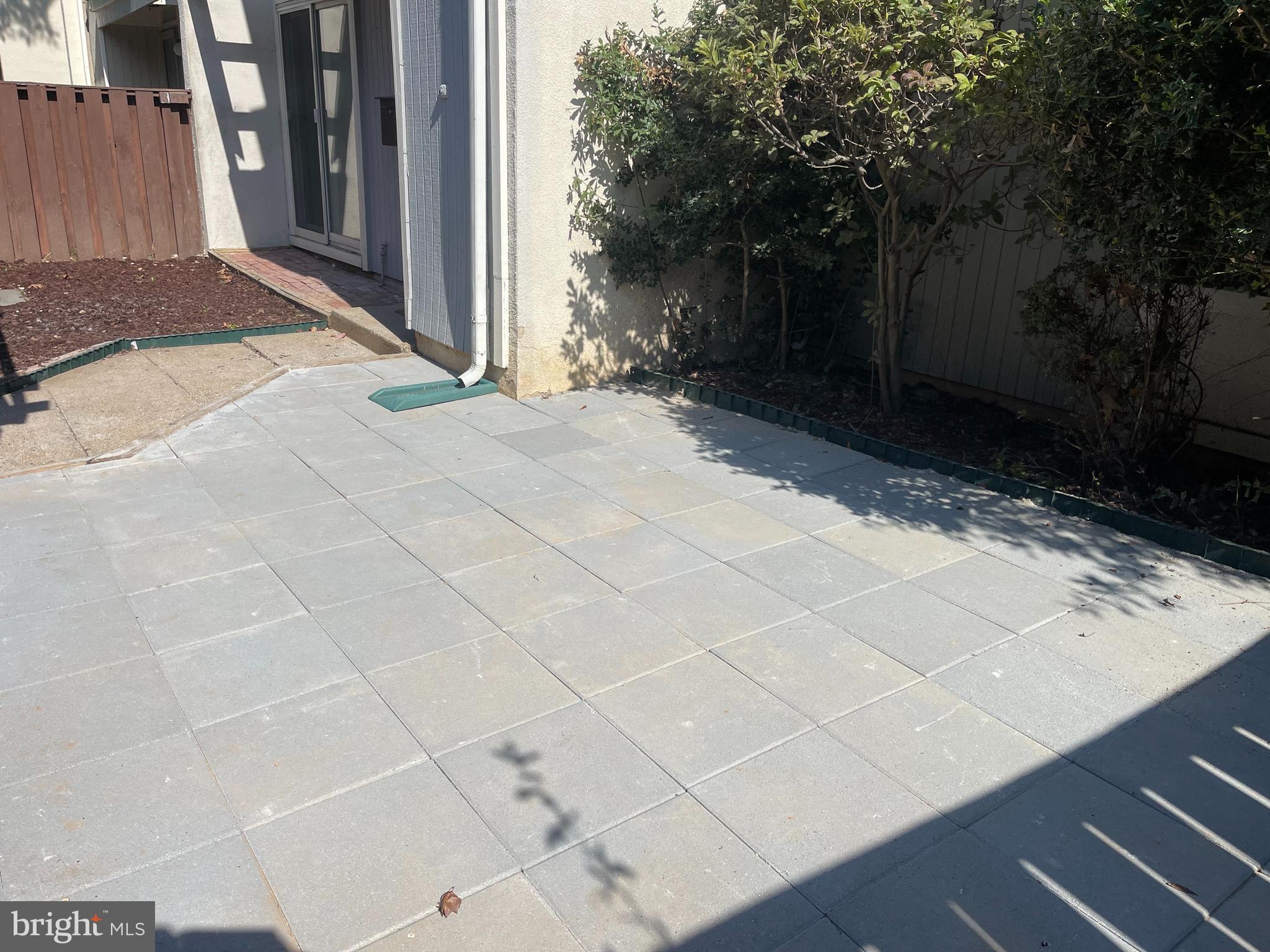 2232 Southgate Square Reston, VA 20191 - Photo 47 of 49