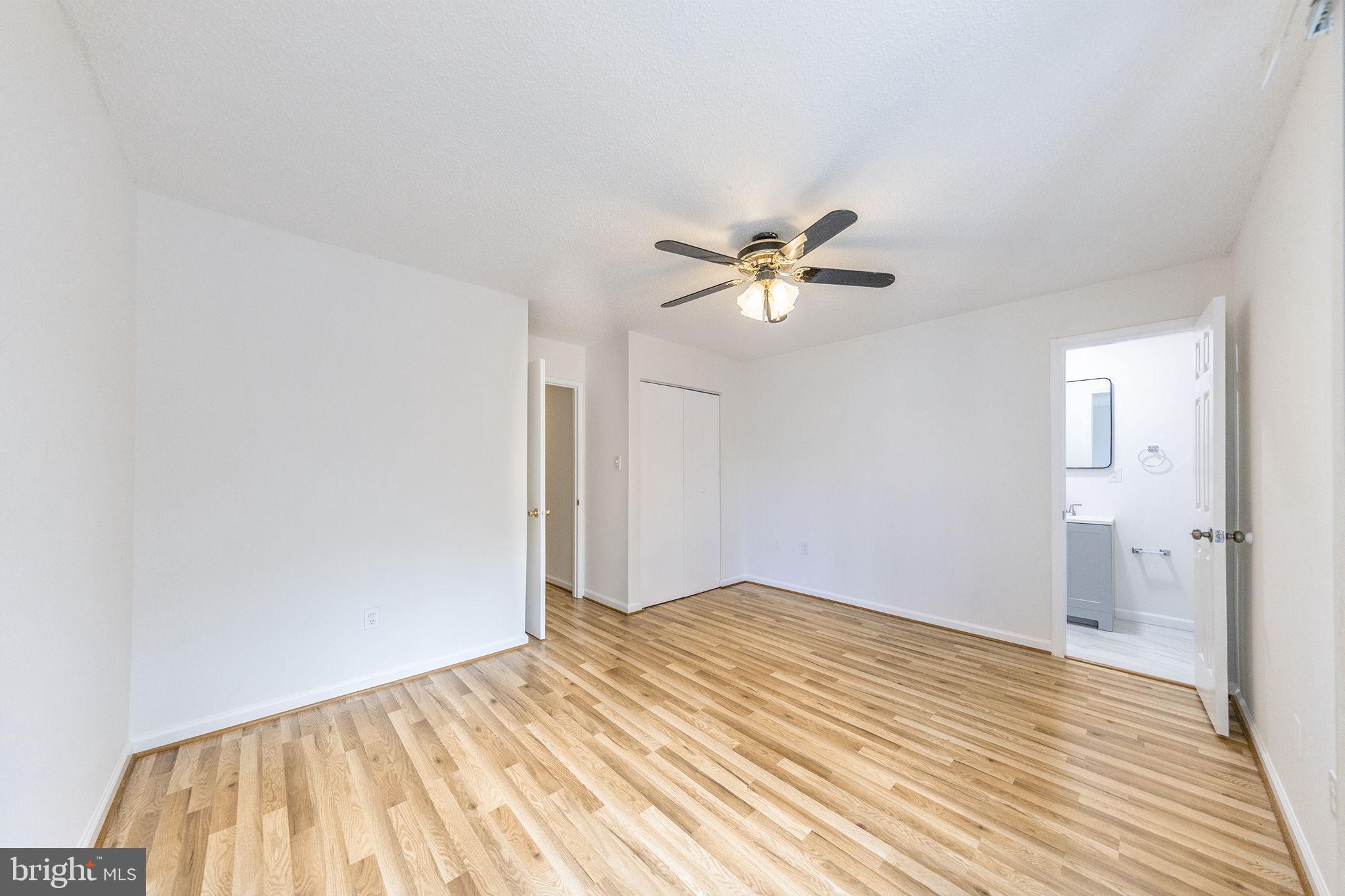 2232 Southgate Square Reston, VA 20191 - Photo 7 of 49