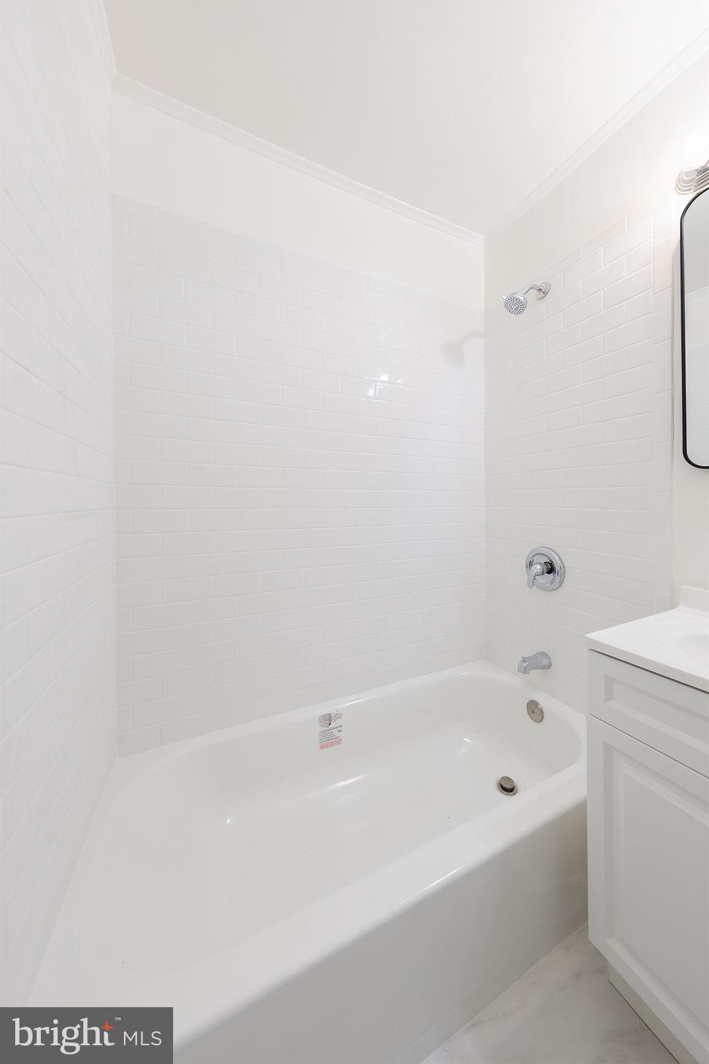 2232 Southgate Square Reston, VA 20191 - Photo 9 of 49