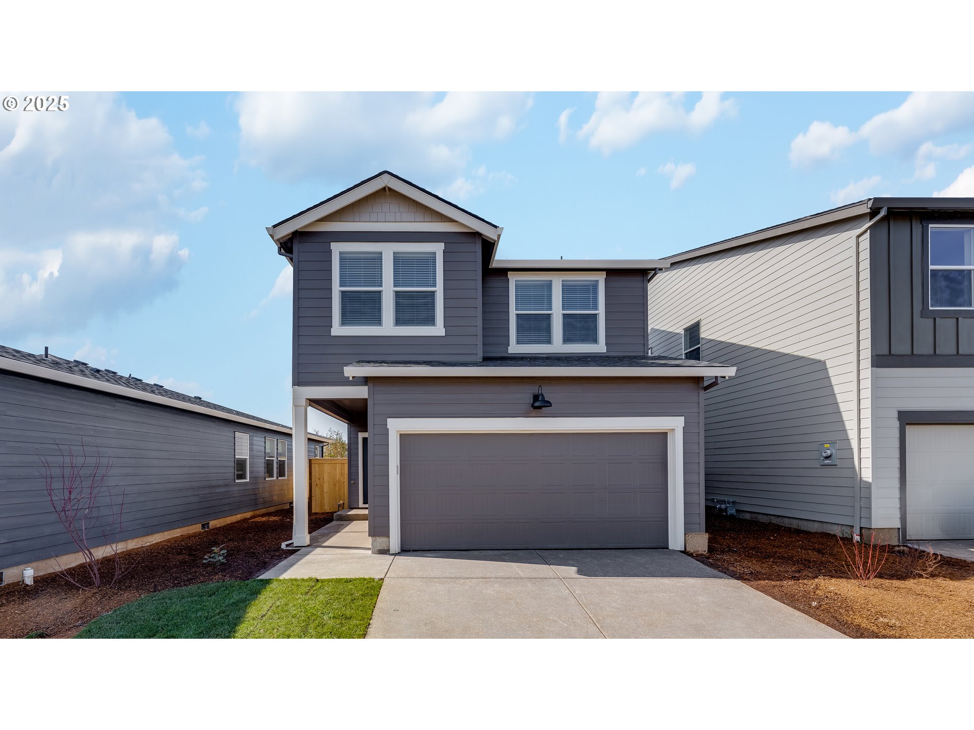 2977 U Street Springfield, OR 97477 - Photo 1 of 35