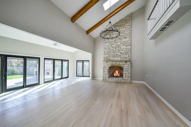 $1,289,000 | 24 Winners Cup Circle, Wheaton, IL 60189