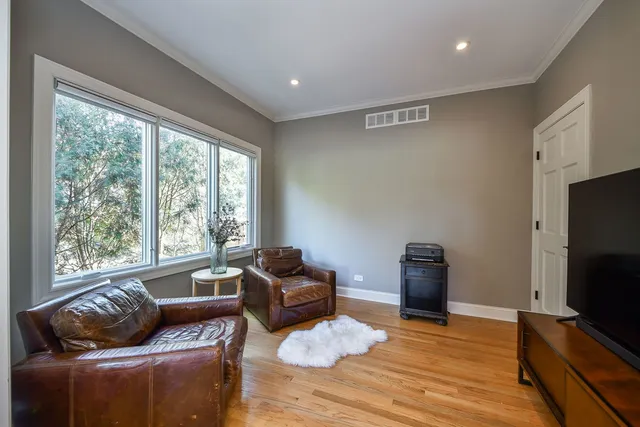 $1,289,000 | 24 Winners Cup Circle, Wheaton, IL 60189