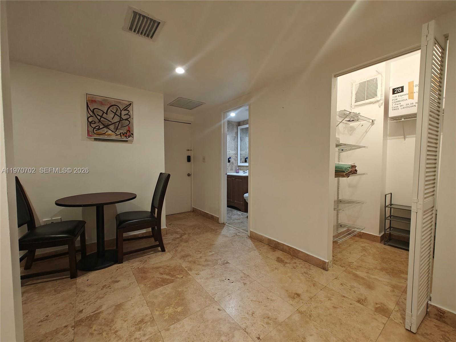 999 Brickell Bay Drive, Unit 303 Miami, FL 33131 - Photo 11 of 33
