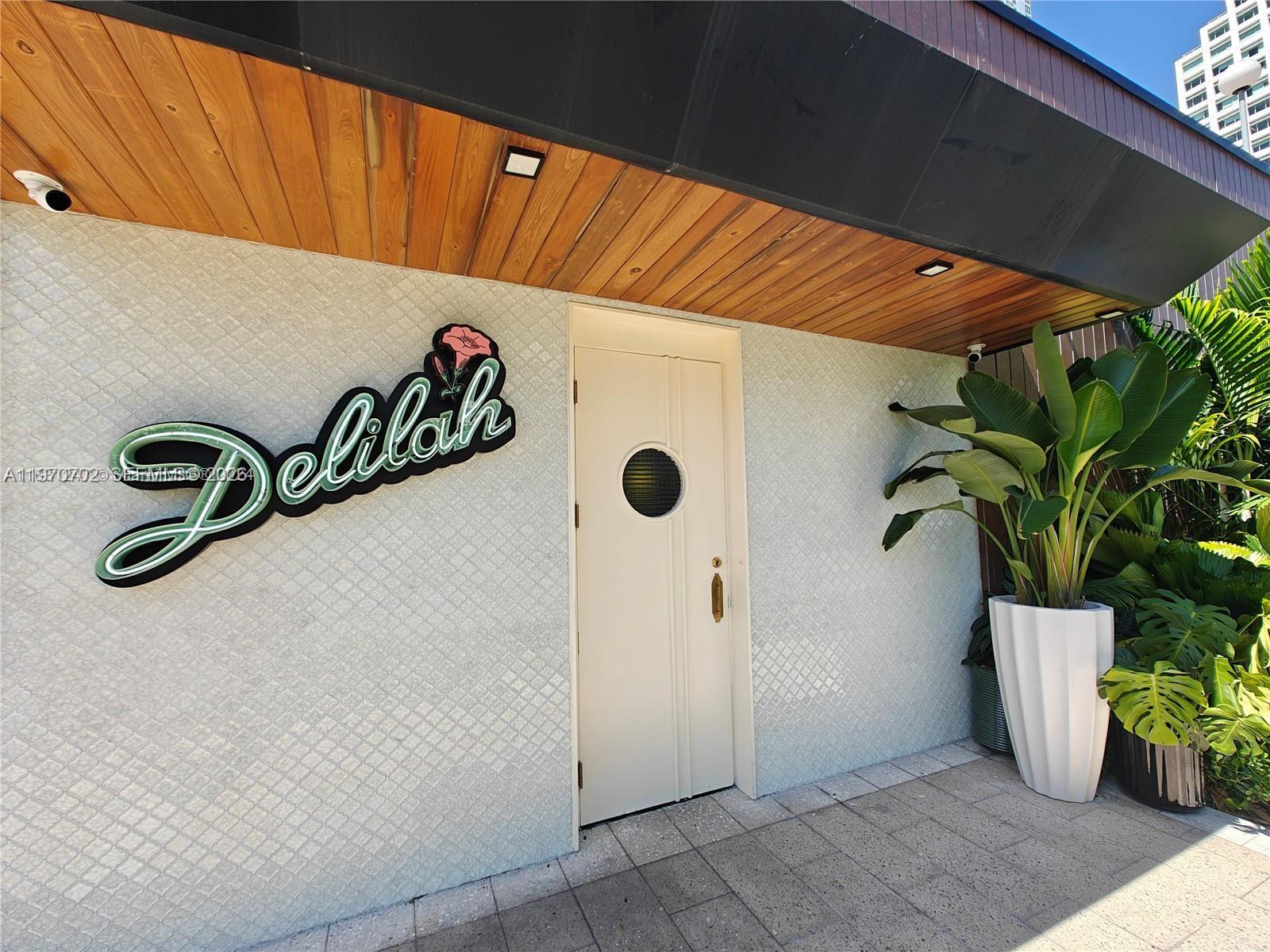 999 Brickell Bay Drive, Unit 303 Miami, FL 33131 - Photo 22 of 33