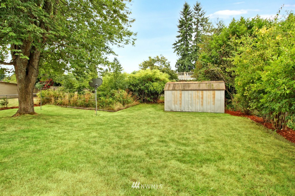 3517 Northeast 10th Street Renton, WA 98056 - Photo 10 of 10