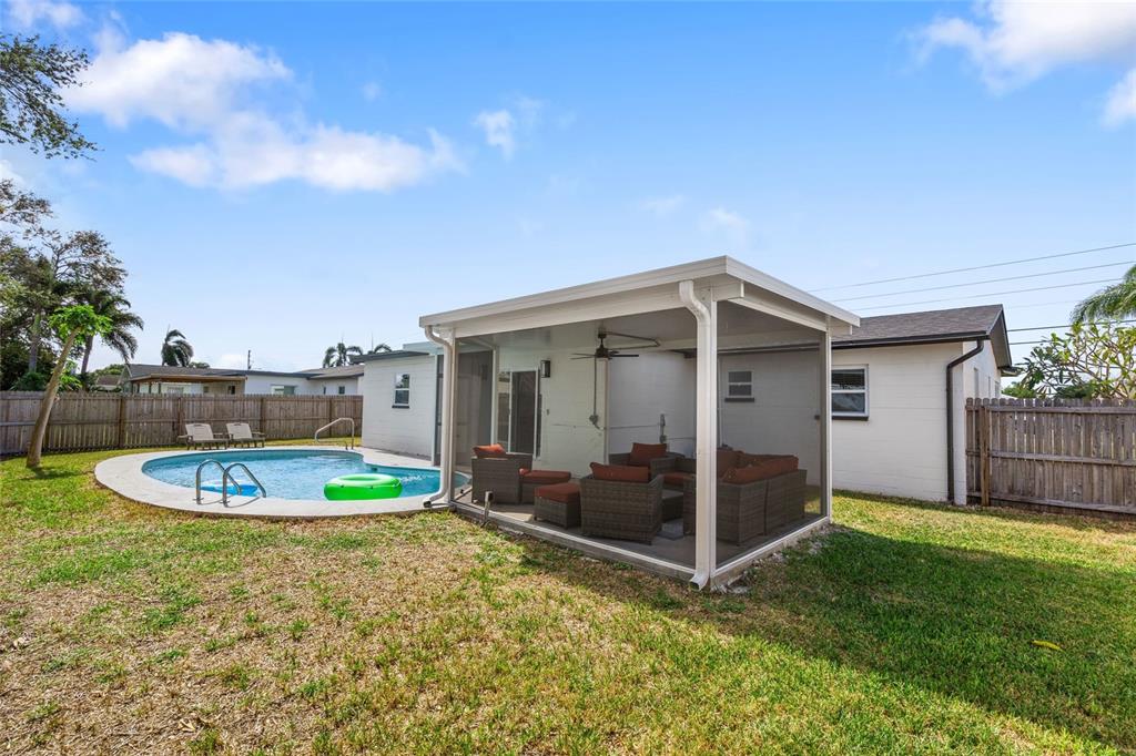 13113 Ridge Road Largo, FL 33778 - Photo 37 of 48