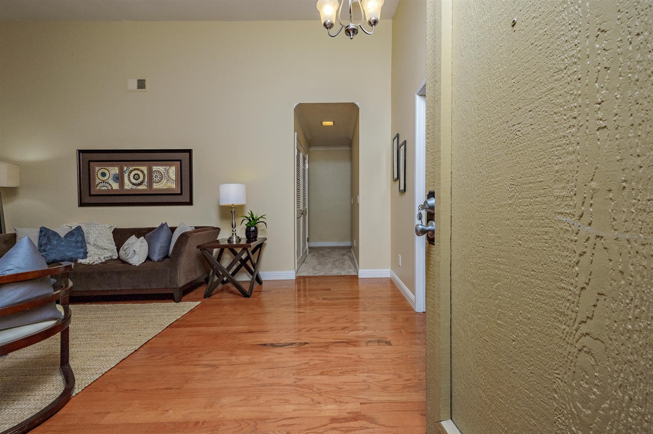 397 Compass Road Oceanside, CA 92054 - Photo 2 of 21