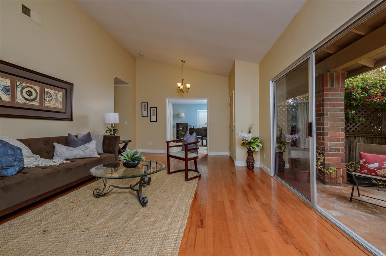 397 Compass Road Oceanside, CA 92054 - Photo 10 of 21