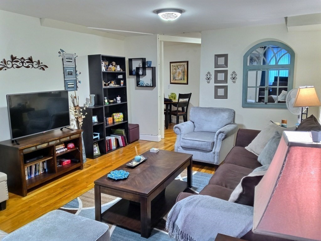 1482 Beacon Street, Unit B5 Brookline, MA 02446 - Photo 3 of 8